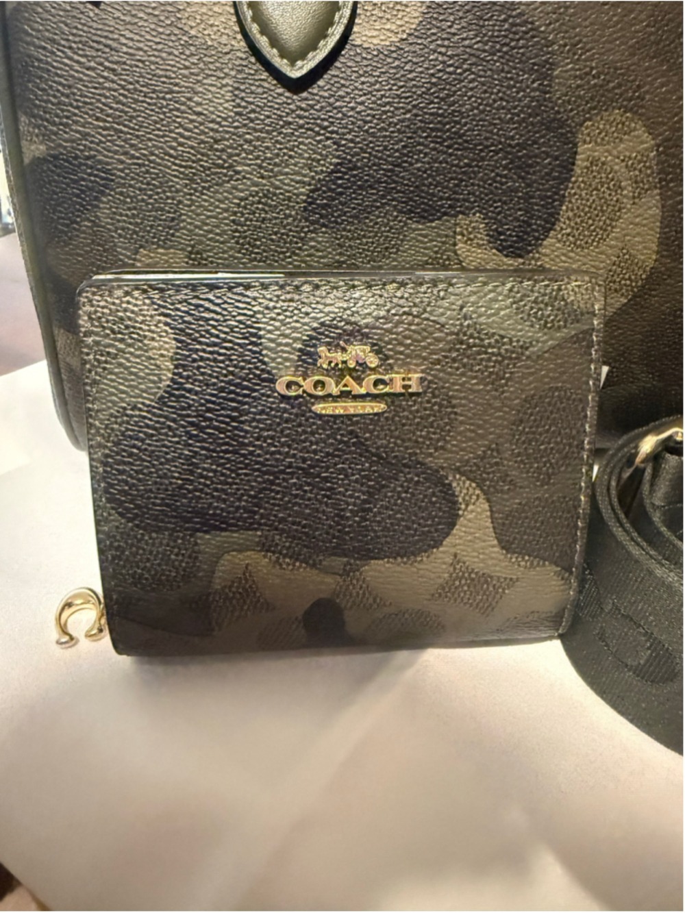 NEW Coach Rowan Medium Satchel with Snap Wallet Set in Dark Cypress Camo NWT - Picture 12 of 14